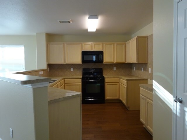 Foto del edificio - 7534 Appleberry Dr