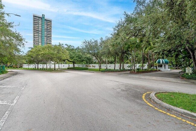 Foto del edificio - 780 NE 69th St