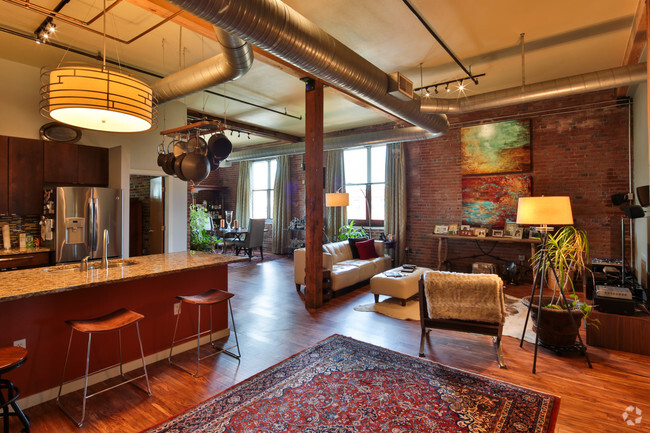 Building Photo - Lofts at Lafayette Square