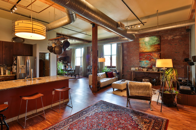 Building Photo - Lofts at Lafayette Square