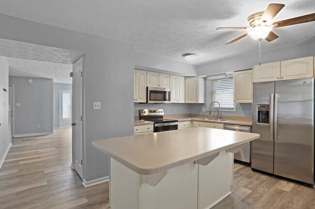 Foto del edificio - 4556 Coopers Creek Pl SE