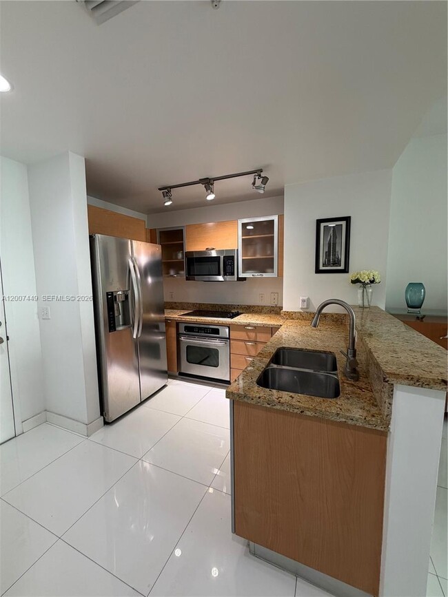 Foto del edificio - 3180 SW 22nd Terrace