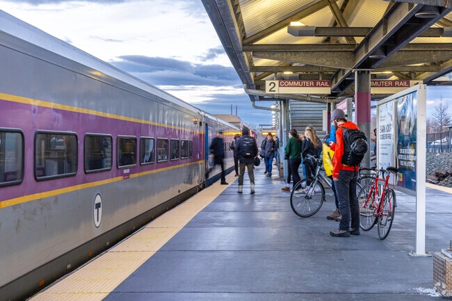 North Woburn residents have quick access to the commuter rail at the Anderson / Woburn station.
