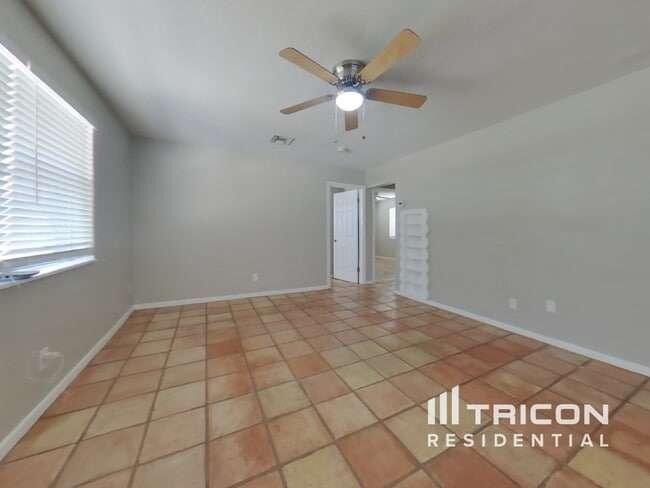 Foto del edificio - 4006 Winthrop St