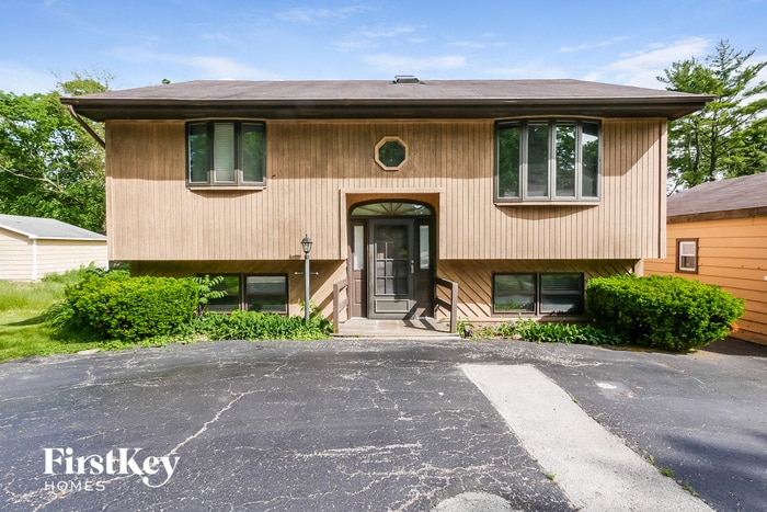 Foto principal - 21587 W Birch St