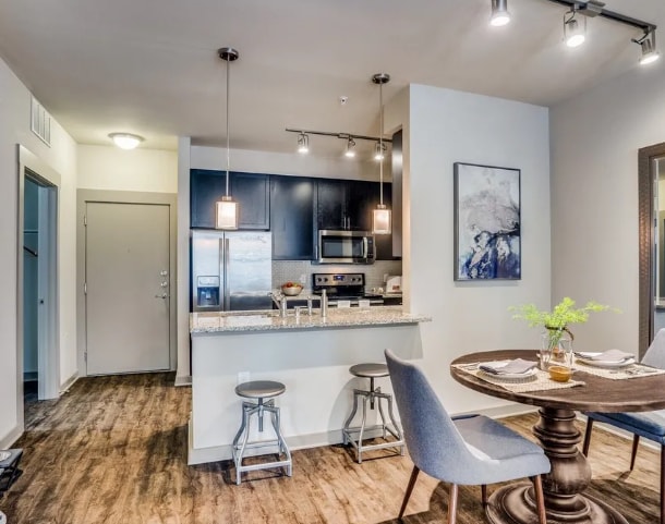 926 E. 15th-6554.14 - 926 E. 15th-6554.14 Apartment