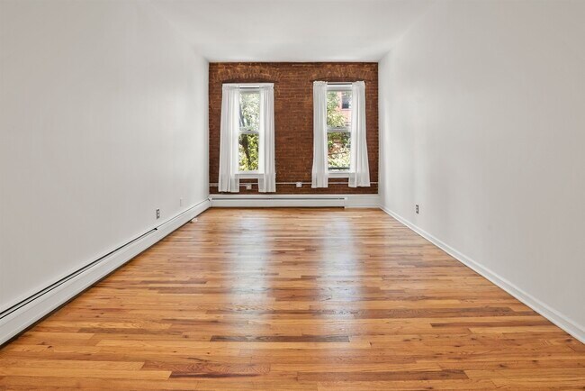 Foto del edificio - 226 1st St