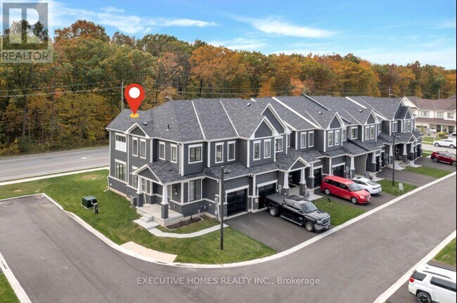 Building Photo - 8273 Tulip Tree Dr