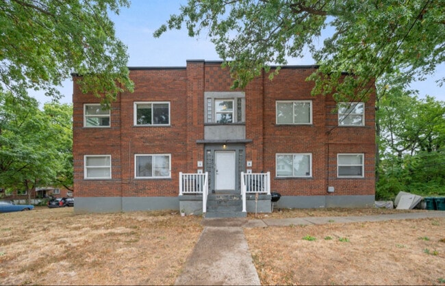 Building Photo - 1806 Dale Rd