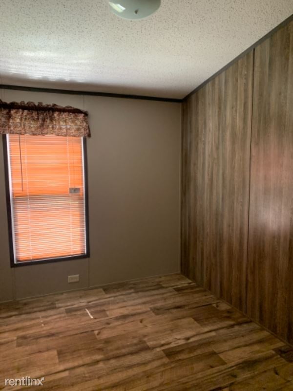 Building Photo - 1116 NW Starlight Cir