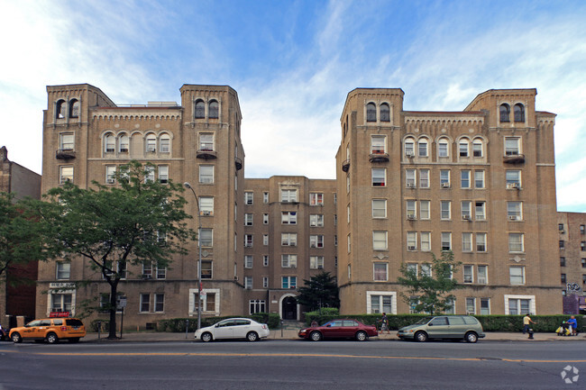 Building Exterior - 80-20 Broadway