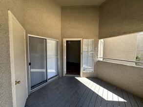 Building Photo - 1720 E Thunderbird Rd