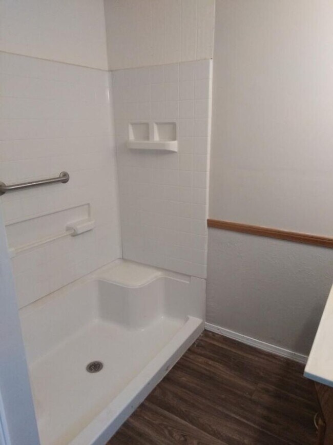 Foto del edificio - Move In by January! 3BR Home in Jeffersonville