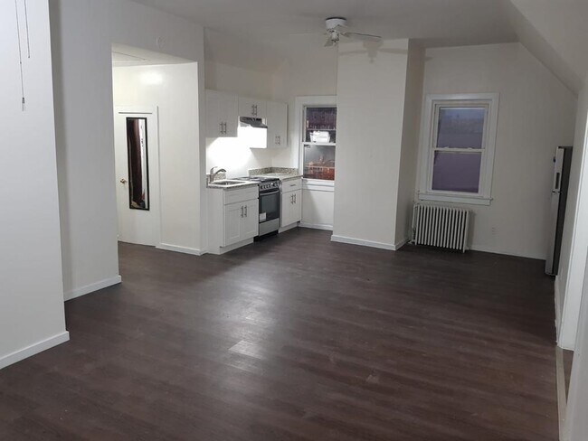 Foto del edificio - 152 Harrison Ave
