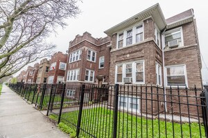 Primary Photo - 3040 N Keating Ave