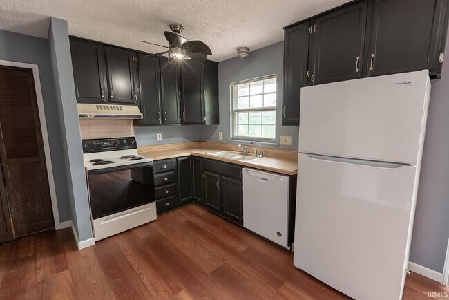 Foto del edificio - Newly Remodeled 3 Bedroom House