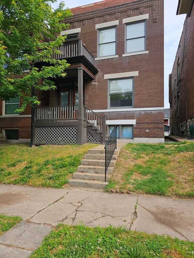 Building Photo - 3841 Shenandoah Ave