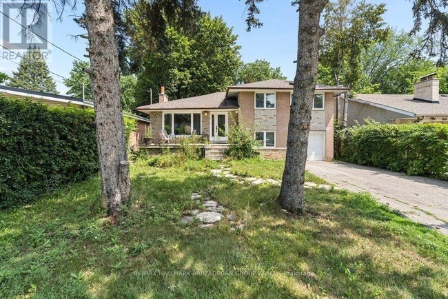 Building Photo - 231 Goulding Ave