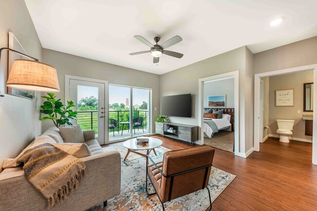 Spacious Floorplan - The View at Cedar Park