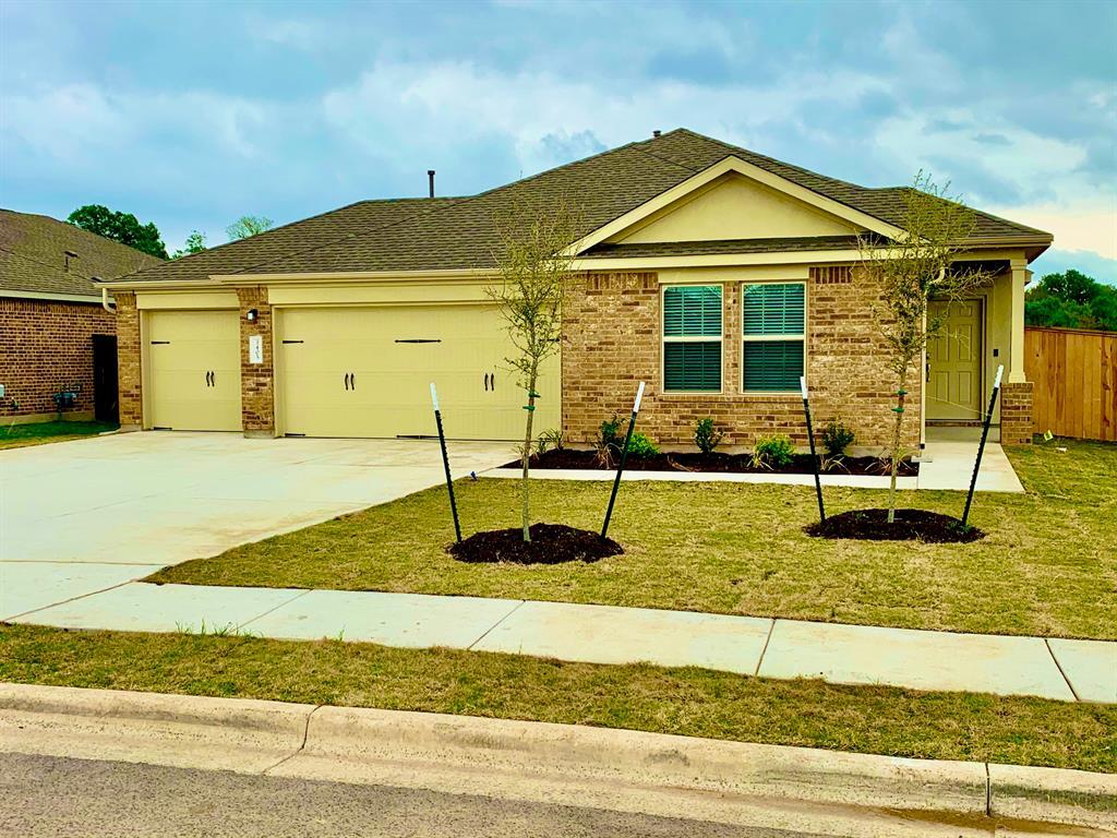Foto principal - 3405 Mikayla Ct