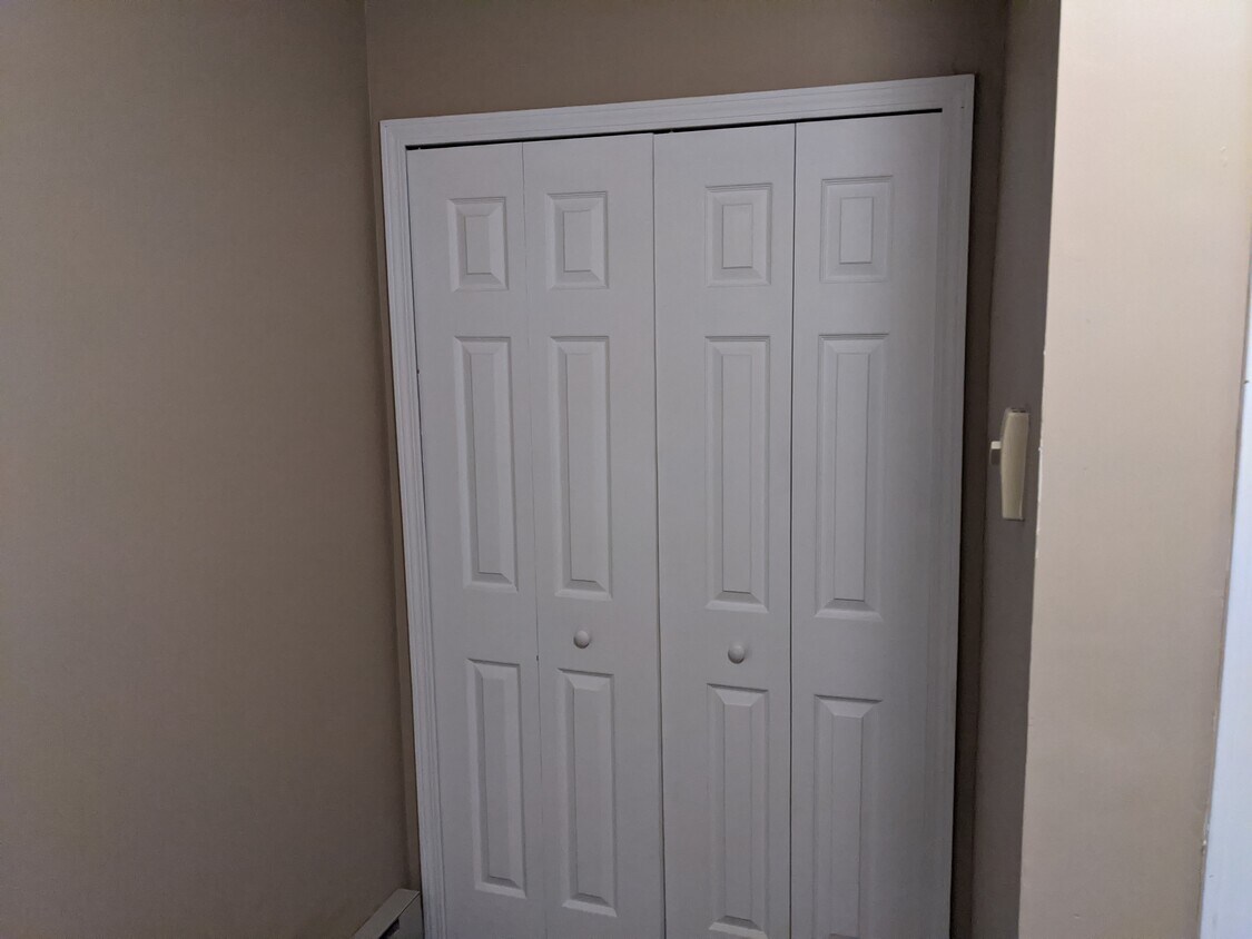 3120 Brumbaugh St NW Unit 6, North Canton, OH 44720 Condo for Rent in