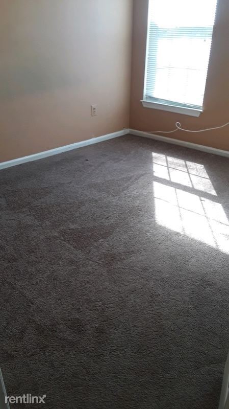 Building Photo - 2 br, 1 bath Condo - 1307 Clover Valley Way