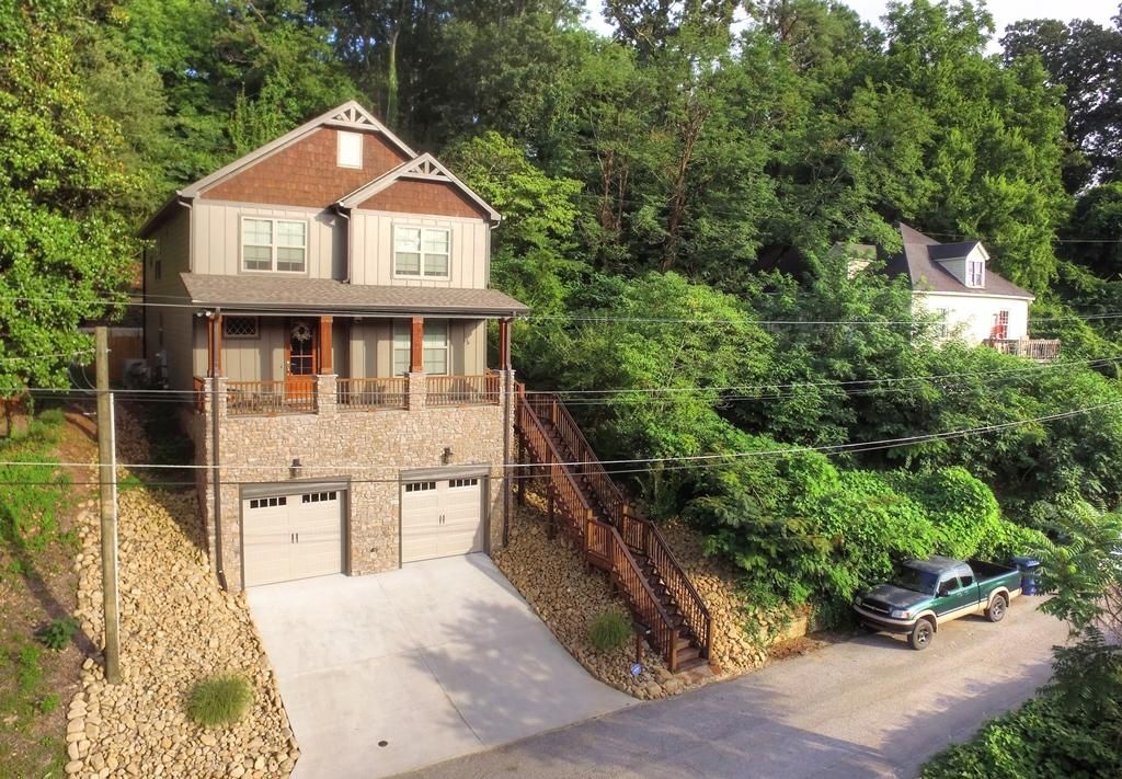 408 Thompson St, Chattanooga, TN 37405 House Rental in Chattanooga