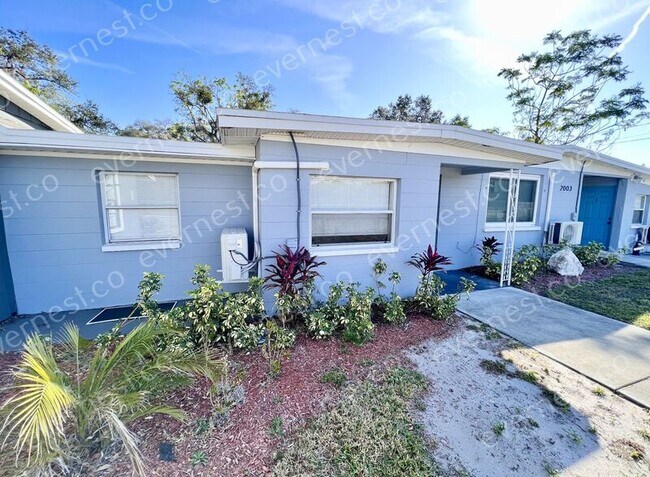 Building Photo - 2003 N Combee Rd