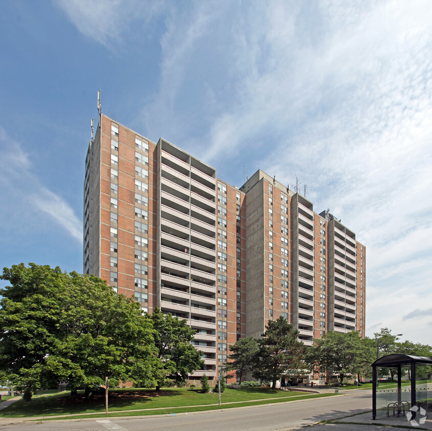 Building Photo - Bayshore Towers