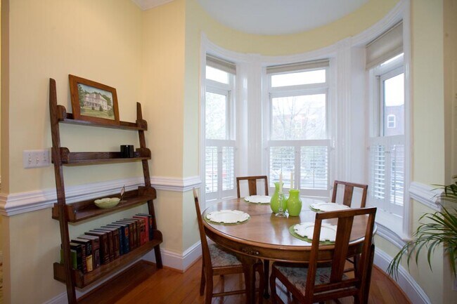 Building Photo - 2134 13th St NW
