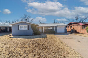 Primary Photo - 2511 52nd St