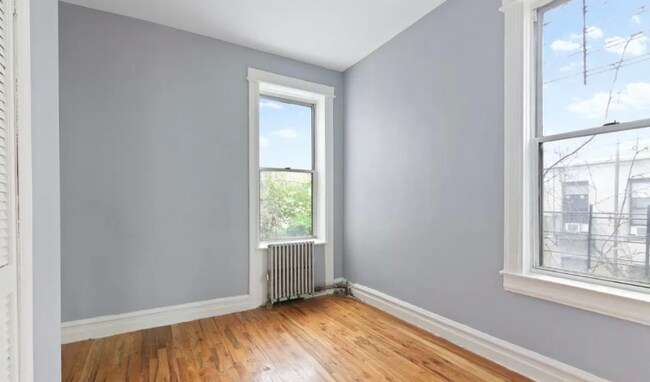 Building Photo - 1376 Jefferson Ave