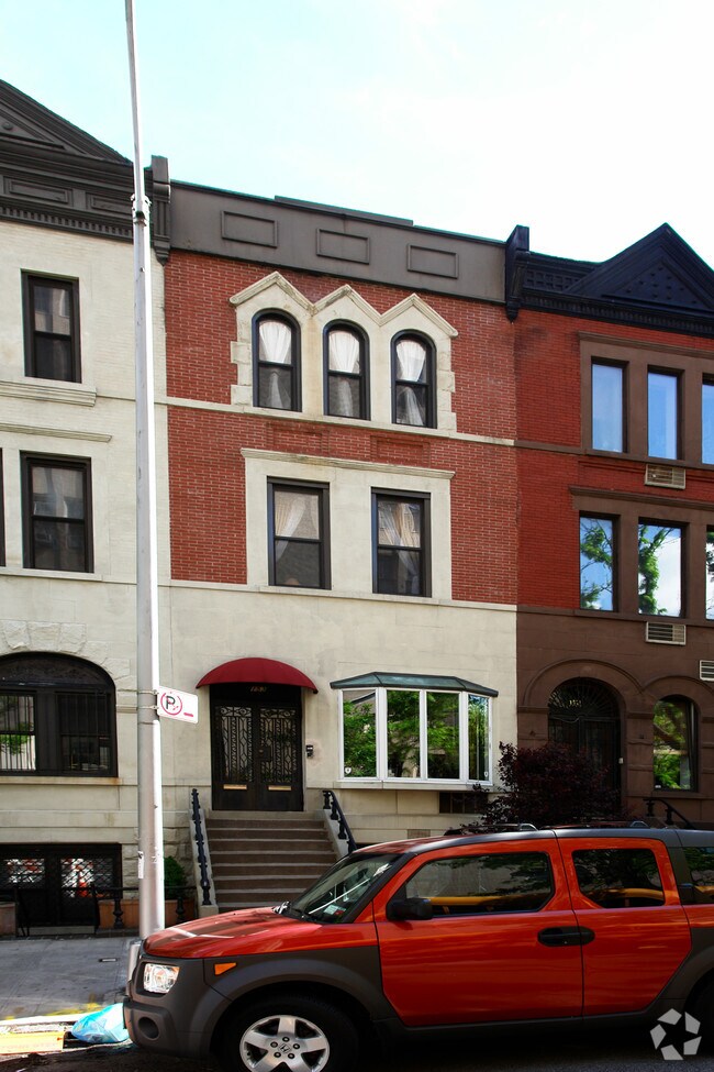 Foto del edificio - 153 W 93rd St