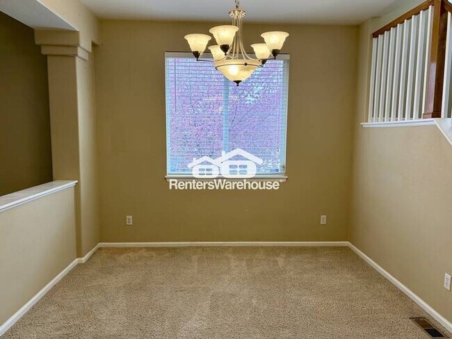 Foto del edificio - Exceptional 3 Bed 2.5 Bath Home in Commerce City