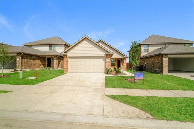 Building Photo - 1506 Matthew Dr