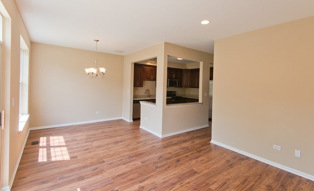 Building Photo - 2927 White Thorn Cir