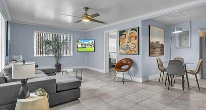 Building Photo - 401 Hibiscus Ave