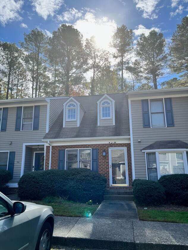 Primary Photo - 55 Forest Oaks Dr