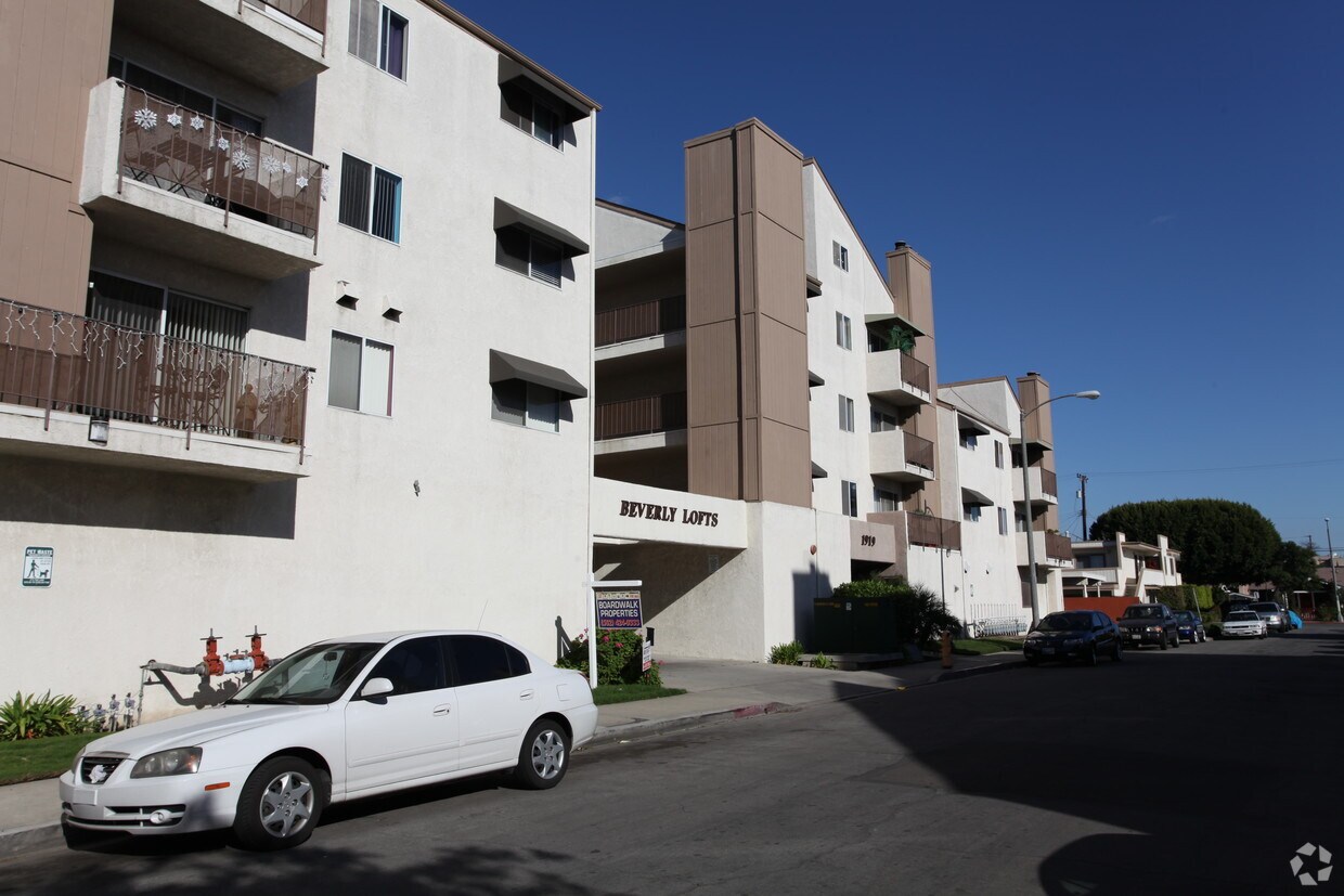 Primary Photo - Beverly Lofts
