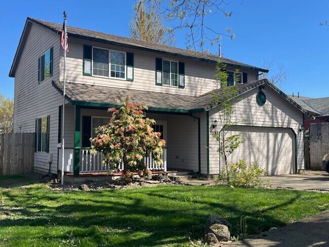 Foto del edificio - $500 off first full month 4-bedroom 2.5 Ba...