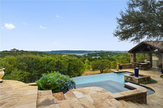 Building Photo - 4528 Lago Viento