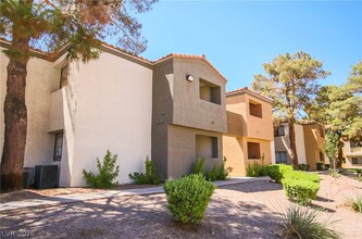 Building Photo - 3151 N Soaring Gulls Dr