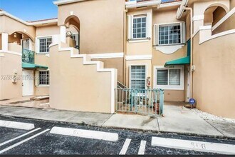 Building Photo - 6466 SW 130th Pl