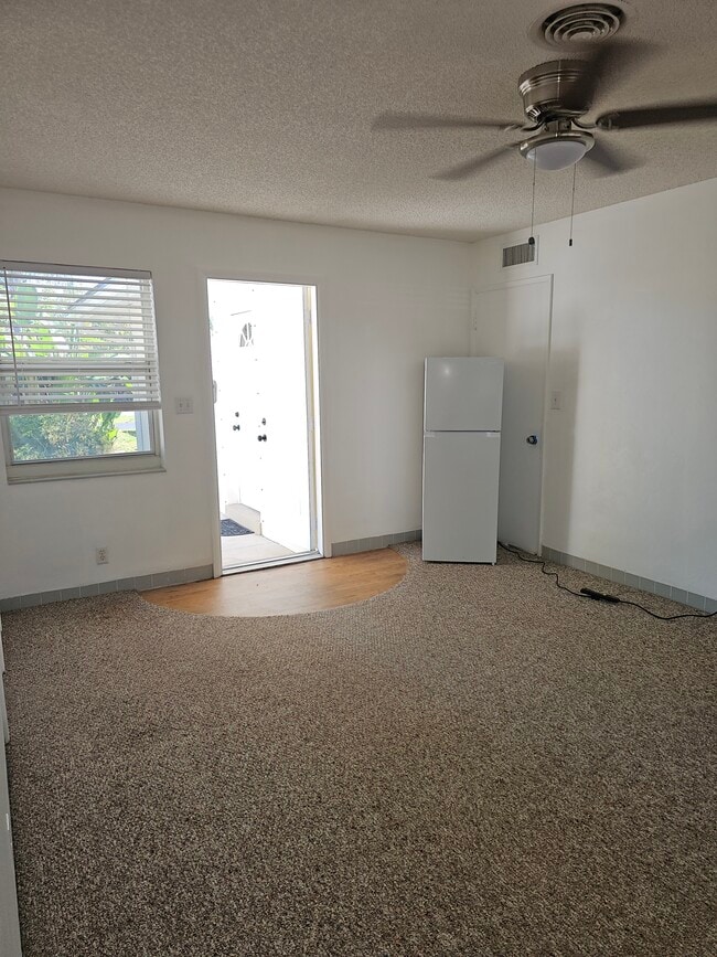 Foto del edificio - 2607 NE 30th St