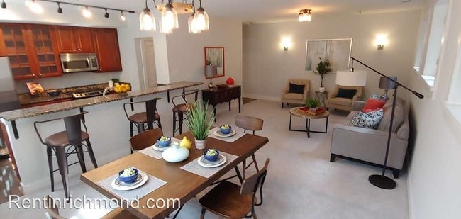 Building Photo - 2 br, 2 bath House - 2600 E. Grace Street #3