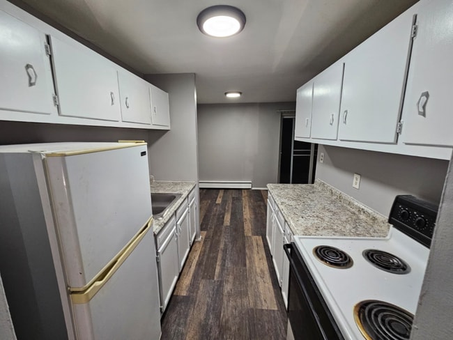 Photo - 13540 Superior Rd Apartment