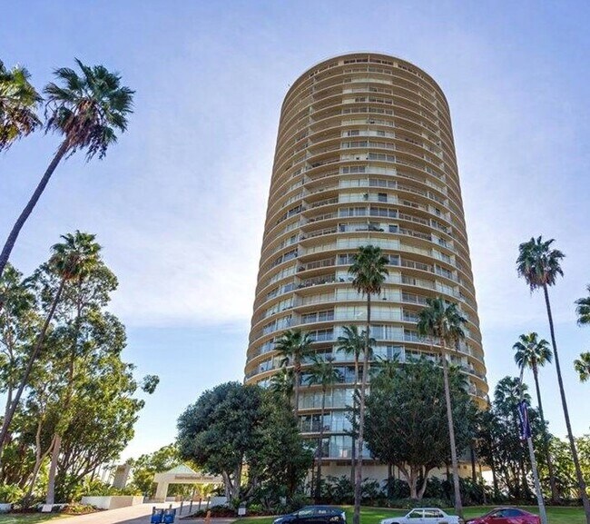 Foto del edificio - 700 E Ocean Blvd