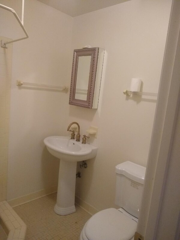 Building Photo - 3311 Goldsboro Pl