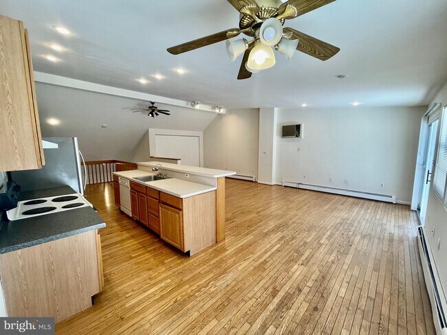 Building Photo - 12112 Belair Rd