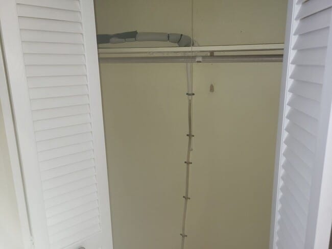 Foto del edificio - 5 Dupaw Gould Rd